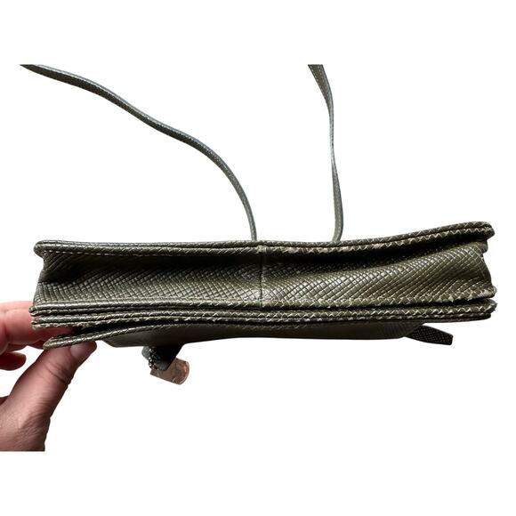 Longchamp Compact Pebbled Leather Crossbody Bag - Picture 9 of 16